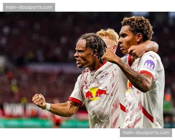 德甲速报：勒沃库森2-1逆转莱比锡，距离不败夺冠仅差三场